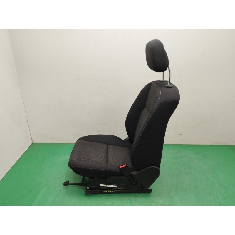 ASIENTO DELANTERO DERECHO