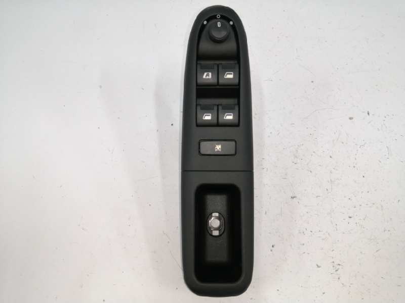 Recambio de mando elevalunas delantero izquierdo para peugeot 406 berlina (s1/s2) srdt pack referencia OEM IAM 6554CF 4068B 