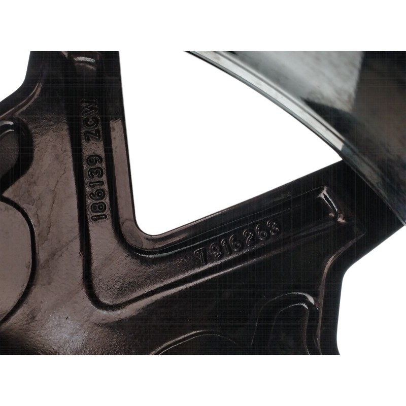 LLANTA E7 5JX19H2IS32 5H 5X115