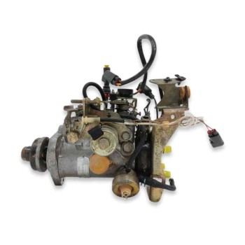 Recambio de bomba inyeccion para ford mondeo berlina/familiar (fd) clx berlina referencia OEM IAM 8443B995D  