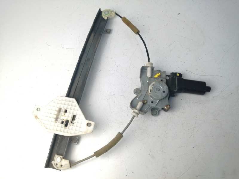 Recambio de elevalunas trasero derecho para ssangyong rodius 2.7 turbodiesel cat referencia OEM IAM    Recambio de elevalunas trasero derecho para ssangyong rodius 2.7 turbodiesel cat referencia OEM IAM