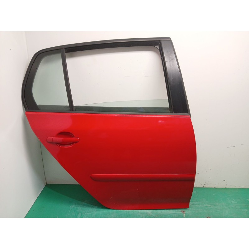 Recambio de puerta trasera derecha para volkswagen golf v (1k1) 1.9 tdi referencia OEM IAM 1K6833312  