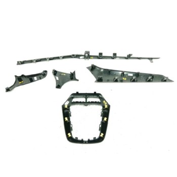 Recambio de moldura para opel corsa f 1.2 referencia OEM IAM 529131017 KIT SALPICADERO 