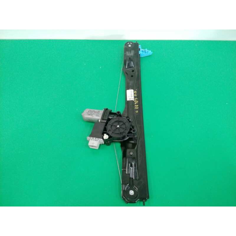 ELEVALUNAS DELANTERO DERECHO 52063785 CARIBE