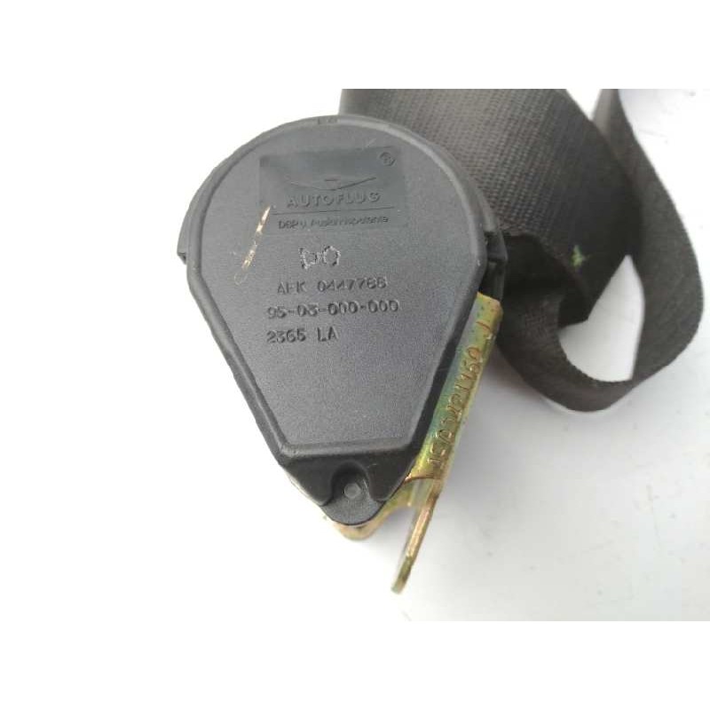 CINTURON SEGURIDAD DELANTERO DERECHO