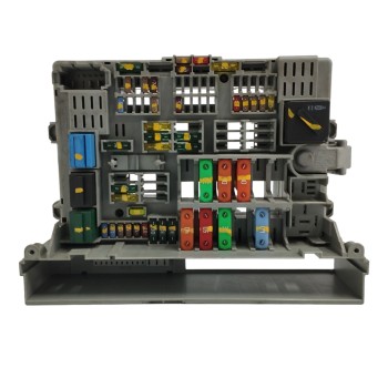 CAJA RELES / FUSIBLES 61146978270 