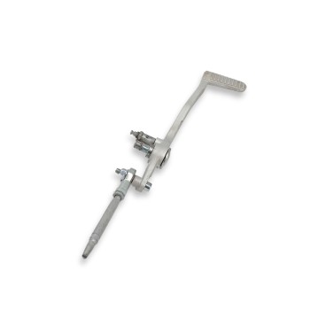 Recambio de pedal freno trasero para benelli bn 125 bn 125 referencia OEM IAM 40712V020000  