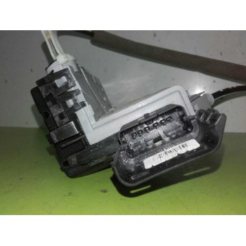Recambio de cerradura puerta lateral derecha para citroën berlingo station wagon xtr plus referencia OEM IAM A01861  