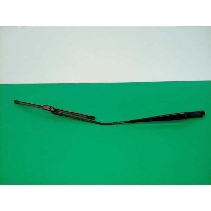 Recambio de brazo limpia delantero derecho para volkswagen caddy furgón/kombi kombi referencia OEM IAM 2K1955410B  