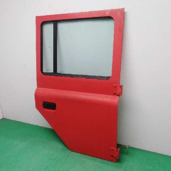 Recambio de puerta trasera derecha para suzuki ps 10 santana anibal 2.8 d referencia OEM IAM   