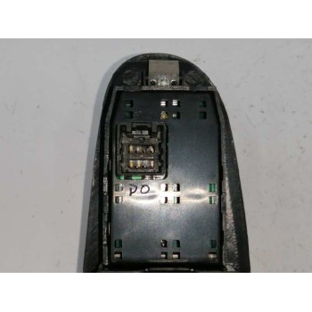 Recambio de mando elevalunas delantero izquierdo para hyundai elantra (xd) 2.0 crdi gls full (5-ptas.) referencia OEM IAM 935702