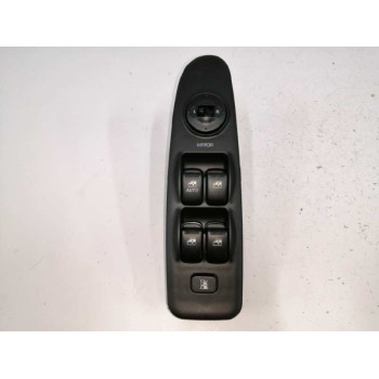 Recambio de mando elevalunas delantero izquierdo para hyundai elantra (xd) 2.0 crdi gls full (5-ptas.) referencia OEM IAM 935702