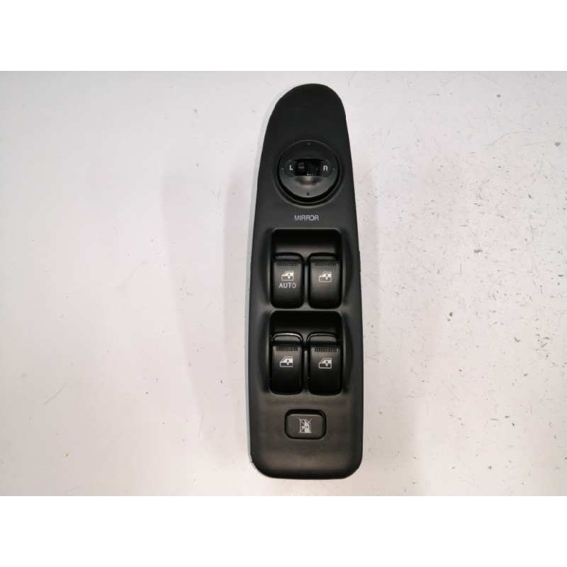 Recambio de mando elevalunas delantero izquierdo para hyundai elantra (xd) 2.0 crdi gls full (5-ptas.) referencia OEM IAM 935702