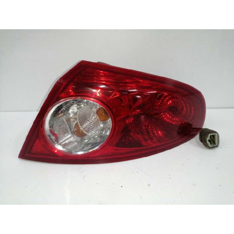 Recambio de piloto trasero derecho para chevrolet lacetti 1.6 cat referencia OEM IAM 201193R  