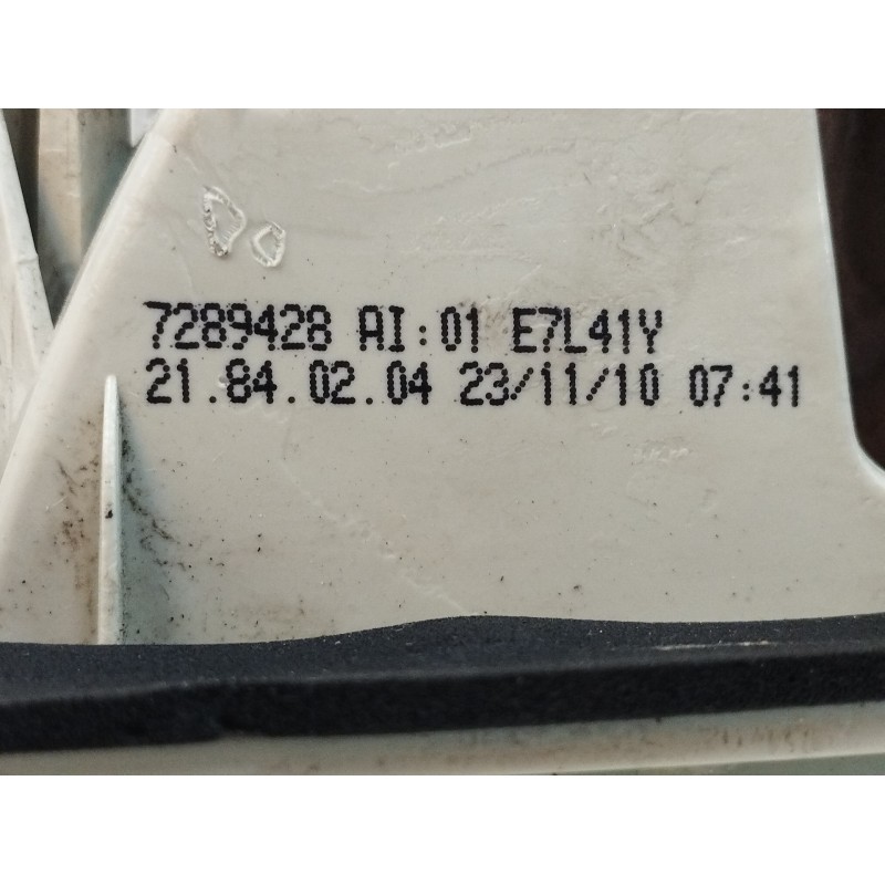 PILOTO TRASERO DERECHO INTERIOR