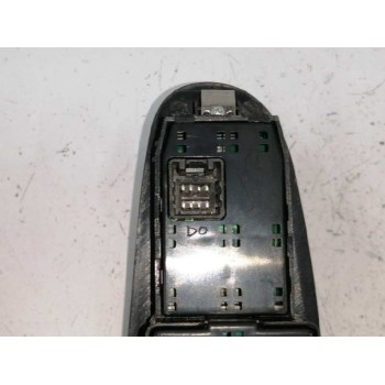 Recambio de mando elevalunas delantero izquierdo para hyundai elantra (xd) 2.0 crdi gls full (5-ptas.) referencia OEM IAM 935702