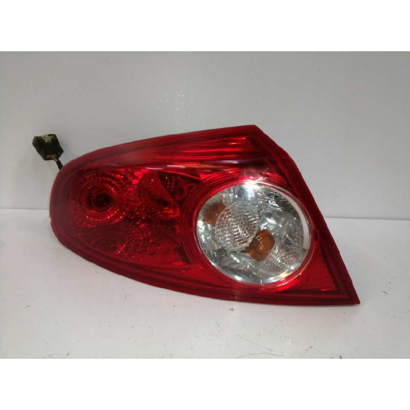 Recambio de piloto trasero izquierdo para chevrolet lacetti 1.6 cat referencia OEM IAM 201192L  