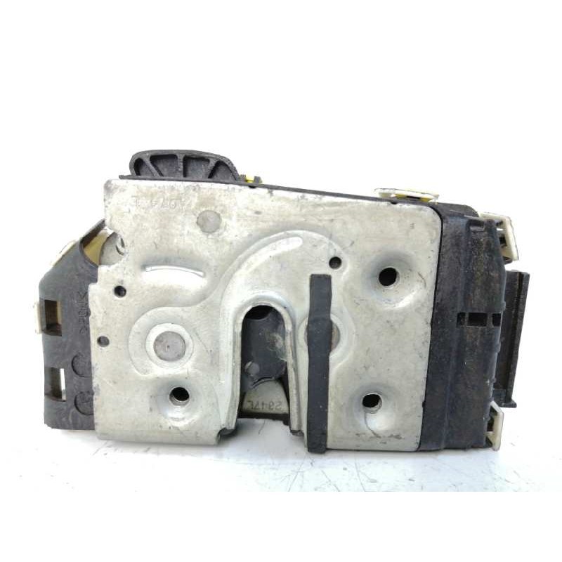 Recambio de cerradura puerta trasera izquierda para dodge caliber se referencia OEM IAM 04589415AF  