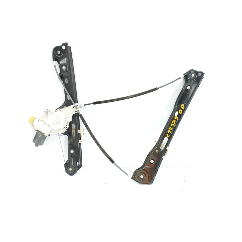 Recambio de elevalunas delantero derecho para bmw serie 1 berlina (e81/e87) 118d referencia OEM IAM FUNDA 996625101 6927028