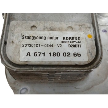 Recambio de enfriador aceite motor para ssangyong rodius xdi premium referencia OEM IAM A6711800265  