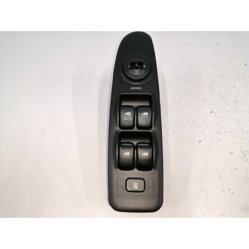 Recambio de mando elevalunas delantero izquierdo para hyundai elantra (xd) 2.0 crdi gls full (5-ptas.) referencia OEM IAM 935702