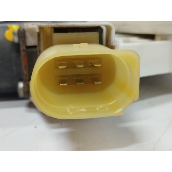 Recambio de elevalunas delantero derecho para bmw serie 1 berlina (e81/e87) 118d referencia OEM IAM FUNDA 996625101 6927028