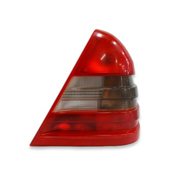 Recambio de piloto trasero derecho para mercedes-benz clase c (w202) berlina 1.8 16v cat referencia OEM IAM 2028201064  