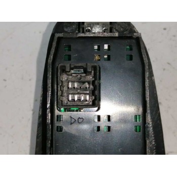 Recambio de mando elevalunas delantero izquierdo para hyundai elantra (xd) 2.0 crdi gls full (5-ptas.) referencia OEM IAM 935702