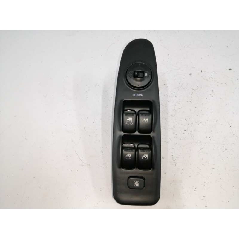 Recambio de mando elevalunas delantero izquierdo para hyundai elantra (xd) 2.0 crdi gls full (5-ptas.) referencia OEM IAM 935702