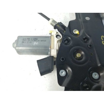 Recambio de elevalunas delantero derecho para bmw serie 5 berlina (e60) 3.0 turbodiesel cat referencia OEM IAM 7075668E 7034352 