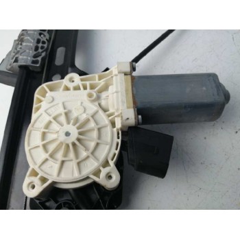 Recambio de elevalunas delantero derecho para bmw serie 5 berlina (e60) 3.0 turbodiesel cat referencia OEM IAM 7075668E 7034352 