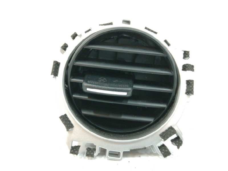 Recambio de rejilla aireadora para hyundai i10 1.0 cat referencia OEM IAM 97410B90004X CENTRAL IZQUIERDA 