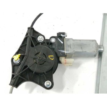Recambio de elevalunas delantero derecho para hyundai i10 1.0 cat referencia OEM IAM 82460B4000 F00S1W2026 