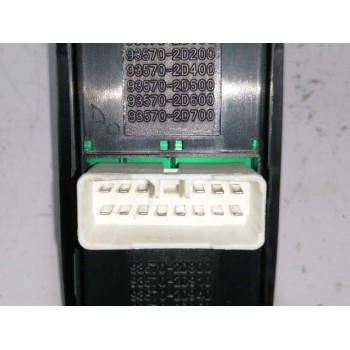 Recambio de mando elevalunas delantero izquierdo para hyundai elantra (xd) 2.0 crdi gls full (5-ptas.) referencia OEM IAM 935702