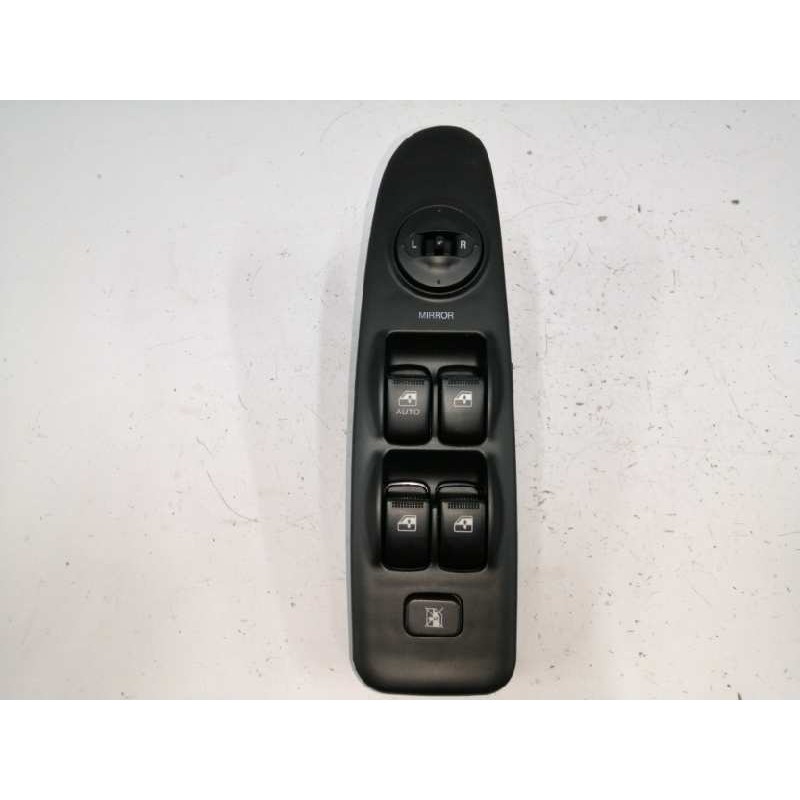 Recambio de mando elevalunas delantero izquierdo para hyundai elantra (xd) 2.0 crdi gls full (5-ptas.) referencia OEM IAM 935702