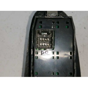 Recambio de mando elevalunas delantero izquierdo para hyundai elantra (xd) 2.0 crdi gls full (5-ptas.) referencia OEM IAM 935702