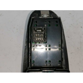 Recambio de mando elevalunas delantero izquierdo para hyundai elantra (xd) 2.0 crdi gls full (5-ptas.) referencia OEM IAM 935702