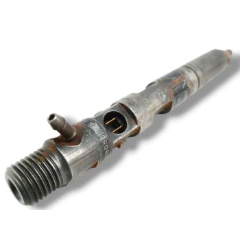 Recambio de inyector para renault scenic ii 1.5 dci diesel referencia OEM IAM 8200815416 H8200421897 