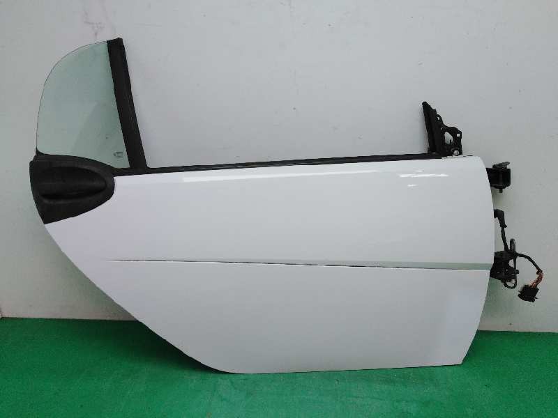 Recambio de puerta delantera derecha para smart coupe fortwo coupe (52kw) referencia OEM IAM A4517220209 A4517210201 