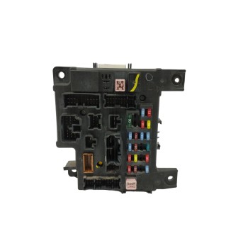 CAJA RELES / FUSIBLES 8637A213 519087530 116RAI000004