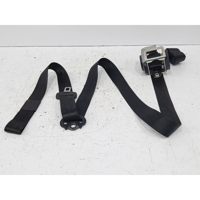 Recambio de cinturon seguridad delantero derecho para audi a3 sportback (8pa) 2.0 tdi 16v referencia OEM IAM 8P3857706B  