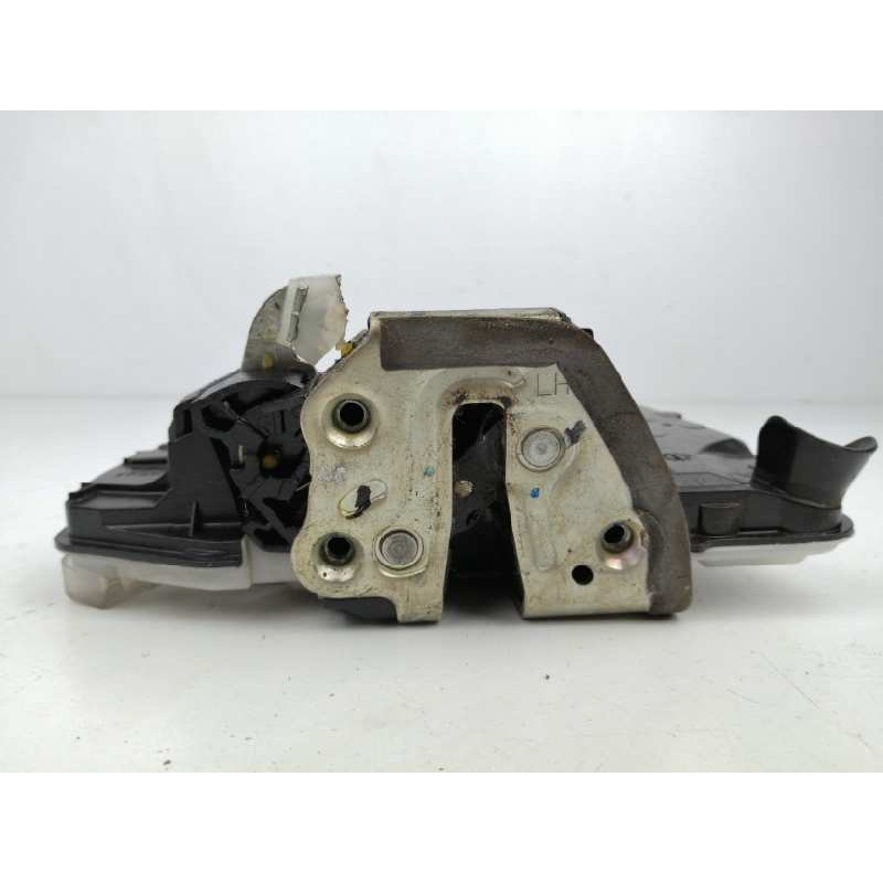 Recambio de cerradura puerta delantera izquierda para toyota hilux viii pick-up (_n1_) 2.4 d 4wd (gun125_) referencia OEM IAM 69