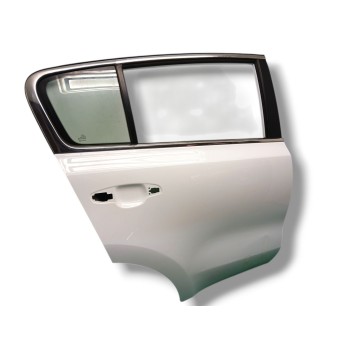 Recambio de puerta trasera derecha para kia sportage iv (ql, qle) 1.6 crdi referencia OEM IAM 77004F1000  