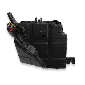 Recambio de caja reles / fusibles para ssangyong tivoli 1.5 g15dtf referencia OEM IAM   