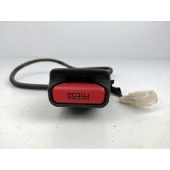 Recambio de enganche cinturon derecho para toyota hilux viii pick-up (_n1_) 2.4 d 4wd (gun125_) referencia OEM IAM 680332 DELANT