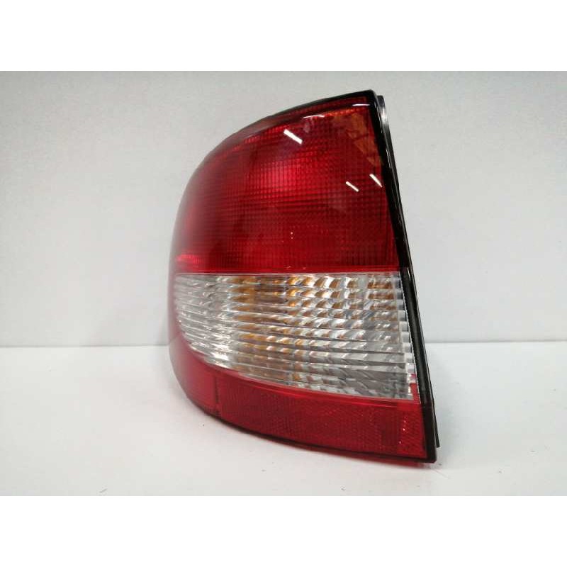 Recambio de piloto trasero izquierdo para renault megane i fase 2 classic (la..) referencia OEM IAM 89301490  