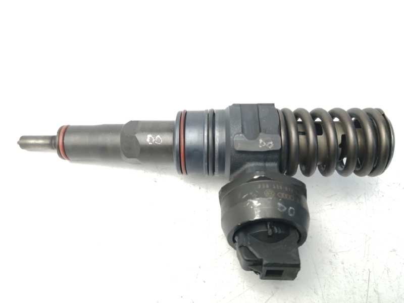 Recambio de inyector para volkswagen passat berlina (3b3) 1.9 tdi referencia OEM IAM 038130073AJ 0414720037 