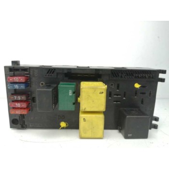 CAJA RELES / FUSIBLES 0025451901 0005401050 