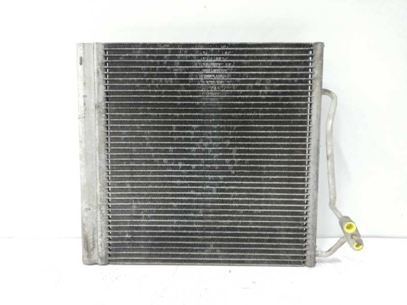 Recambio de condensador / radiador aire acondicionado para smart coupe 0.8 cdi cat referencia OEM IAM   