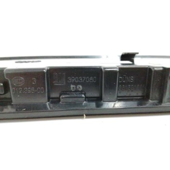 Recambio de luz central de freno para opel crossland x referencia OEM IAM 39037080  